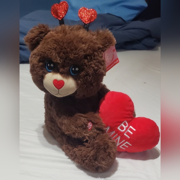 Cutest & Softest Stuffed Teddy Bear, Lites-Up & Sings "I Got You Babe"!!   New!! - Picture 5 of 11